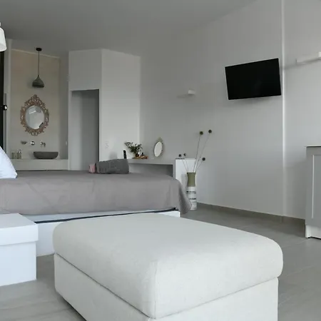 The Hidden Gem Aparthotel 4*