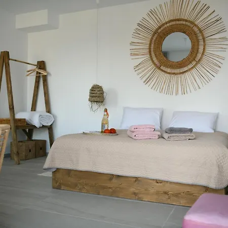 The Hidden Gem 公寓式酒店 瓦西里亚斯