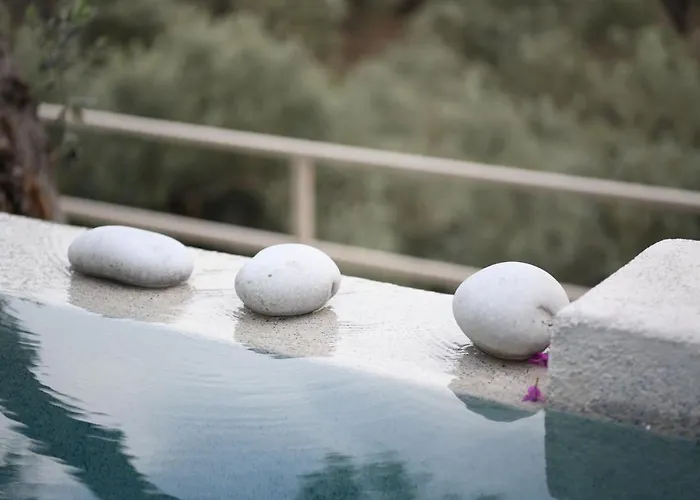 The Hidden Gem Aparthotel 4*