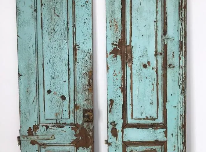 The Hidden Gem Aparthotel 4*