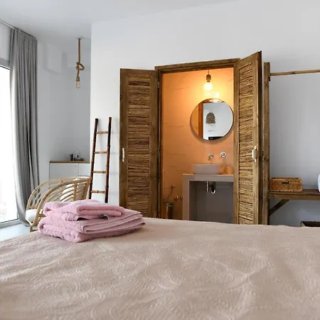 The Hidden Gem Aparthotel 4*