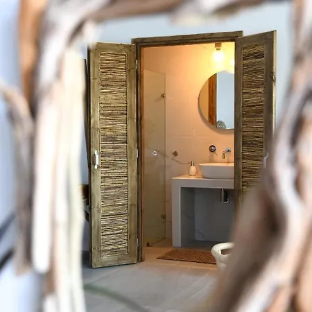 The Hidden Gem Aparthotel 4*