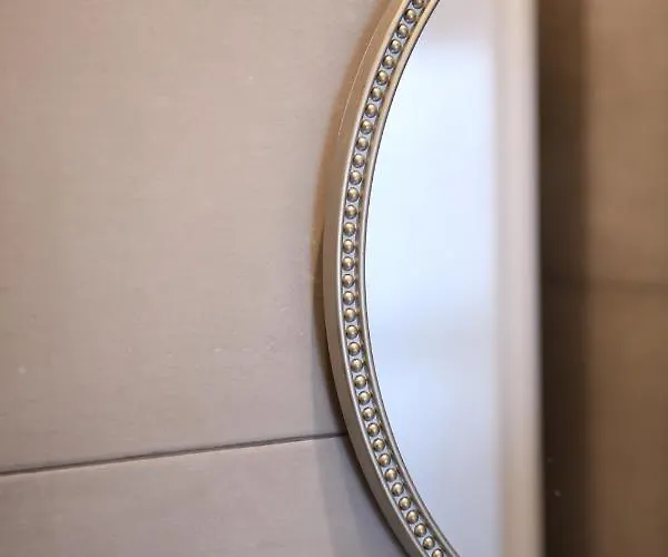 The Hidden Gem アパートホテル Vassilias